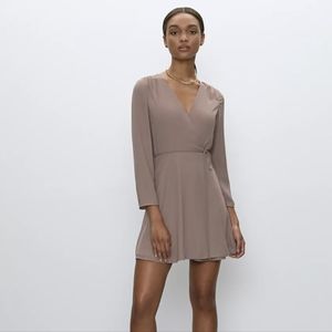 Aritzia Babaton Optima Dress in Shadow Mauve Size L